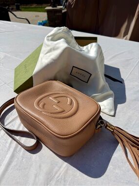 Authentic Gucci Soho Disco Rose Beige Leather Crossbody Bag w/ Box & Dust Bag